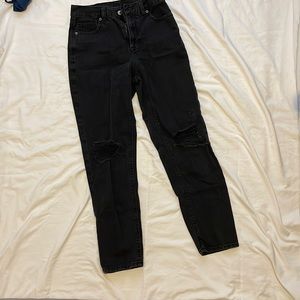American Eagle black ripped mom jeans